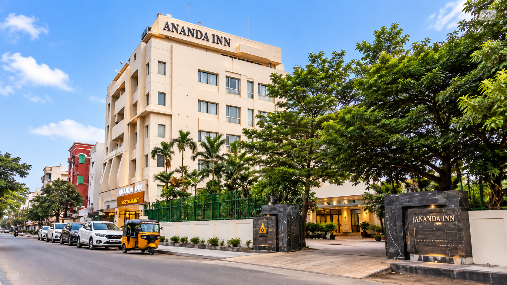 Hotel Ananda Inn Entrance Facade